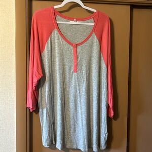 Grey and pink Maurice’s long sleeve shirt.